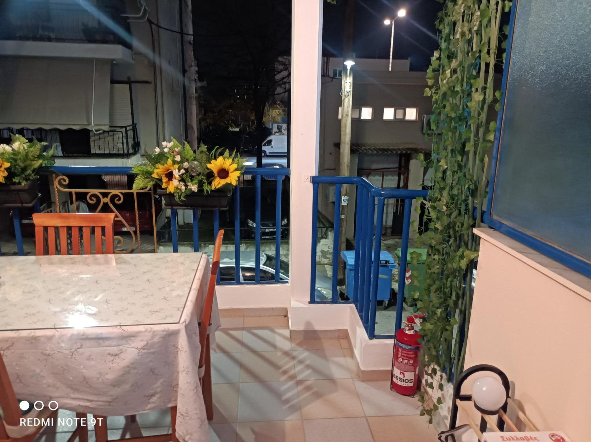 Central Sweet Home Larissa Exterior foto
